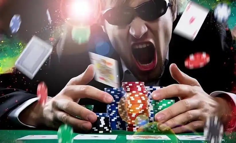 Bangladesh mobile users reading 8 bed blackjack guide during evening browsing