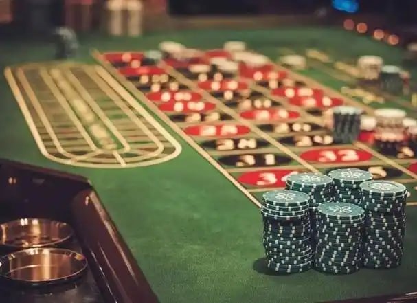 Privacy and account safety guidance within the 8 bed gaming hub interface